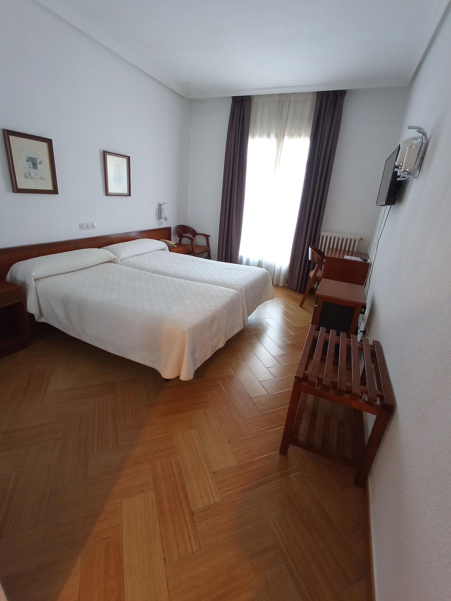 Hotel Ele Acueducto Segovia Dış mekan fotoğraf