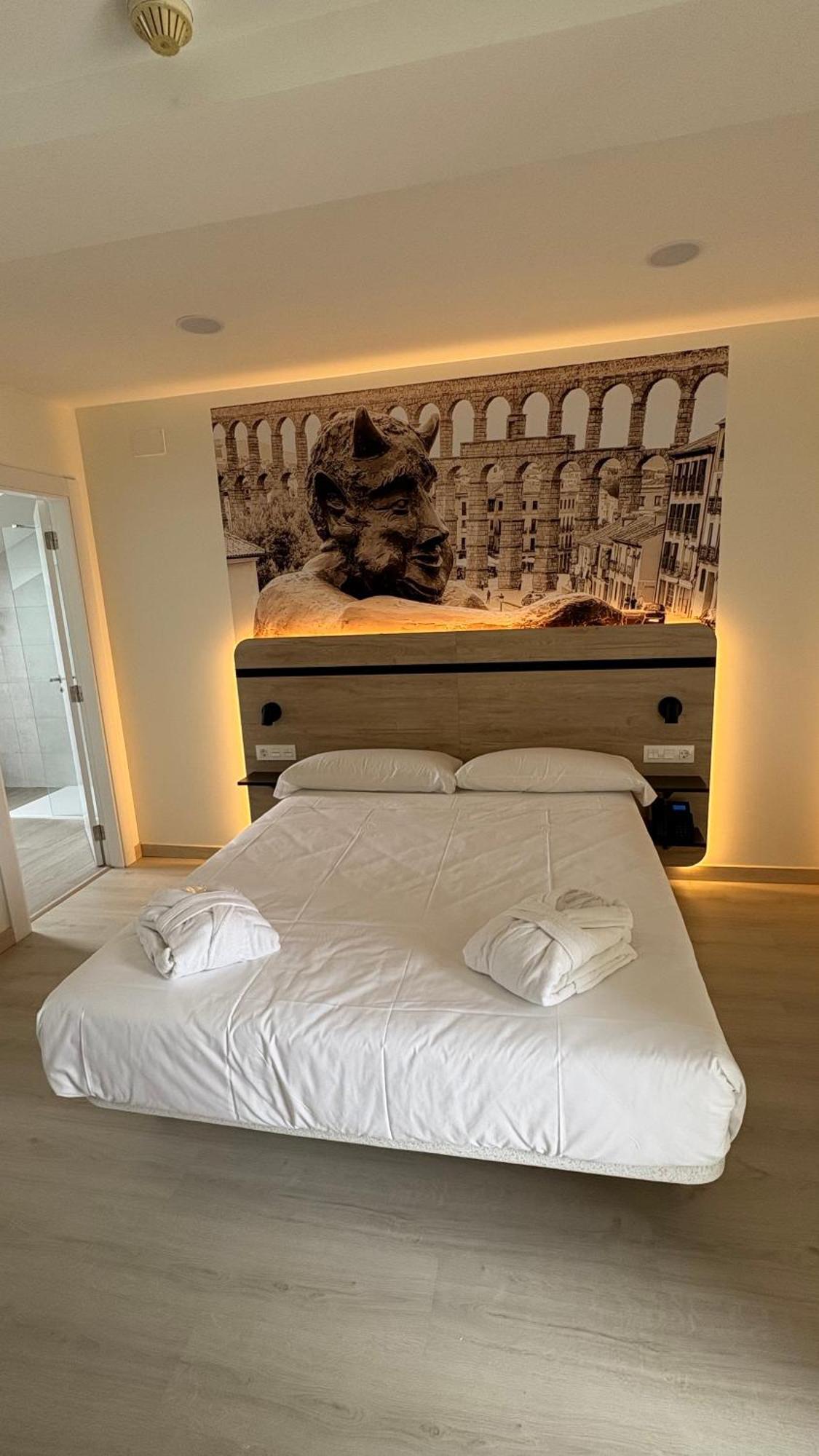 Hotel Ele Acueducto Segovia Dış mekan fotoğraf